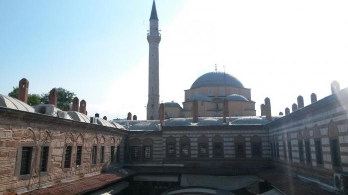 caravansérail et mosquée, Izmir, Turquie