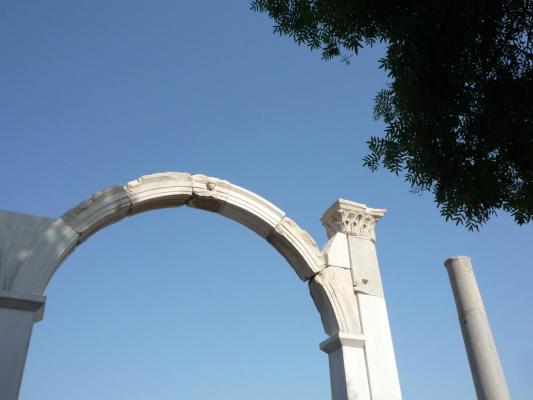 Arc de Faustine